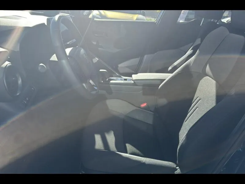 Image secondaire du véhicule 11