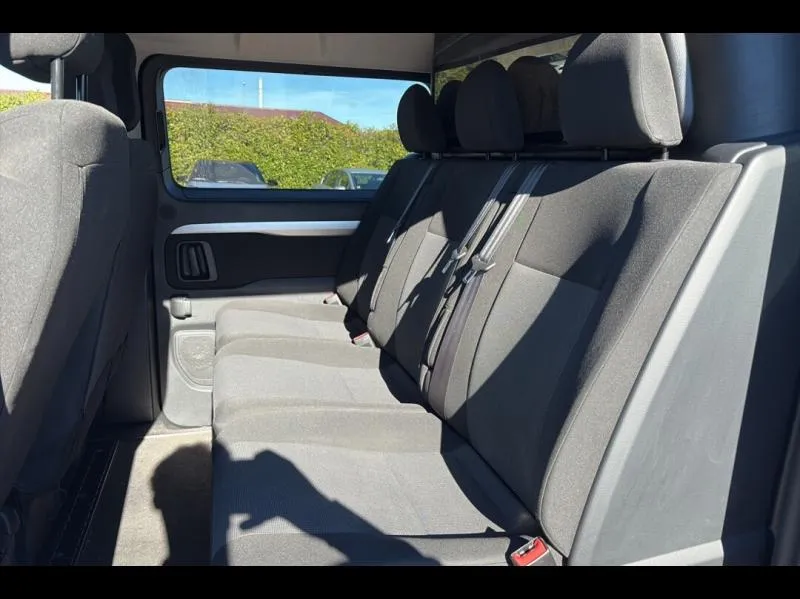 Image secondaire du véhicule 12