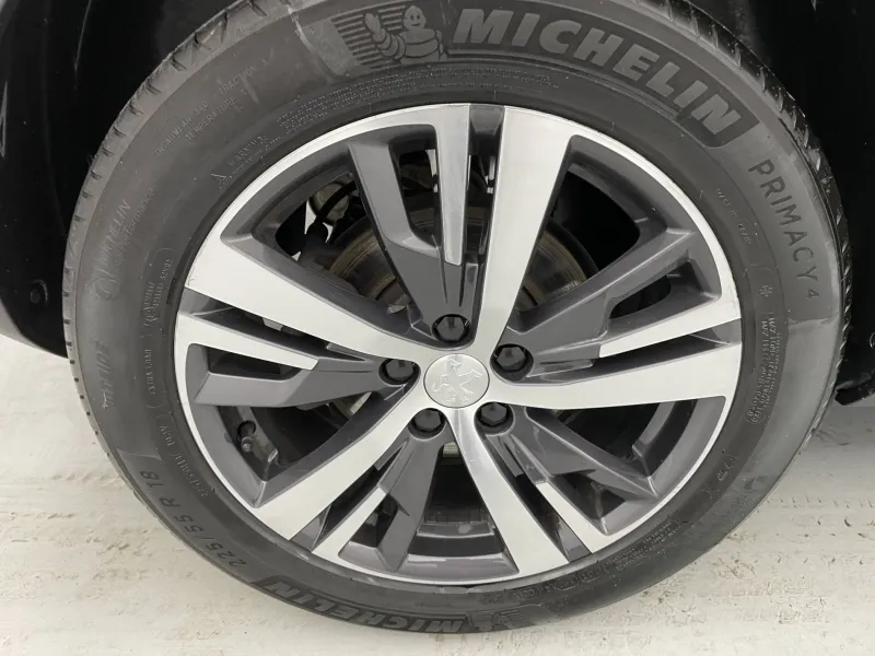 Image secondaire du véhicule 18