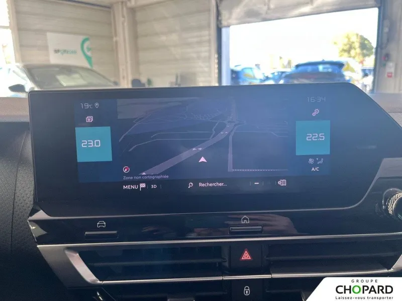 Image secondaire du véhicule 14