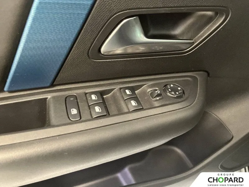 Image secondaire du véhicule 25