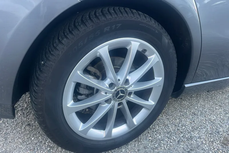 Image secondaire du véhicule 14