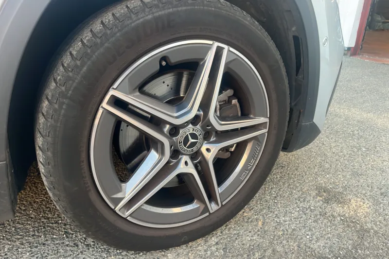 Image secondaire du véhicule 15