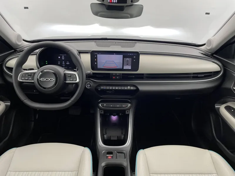 Image secondaire du véhicule 30