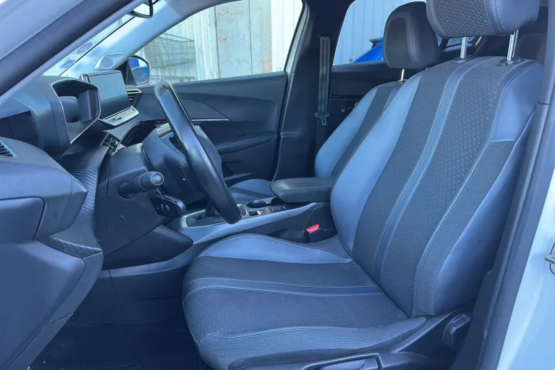 Image secondaire du véhicule 11