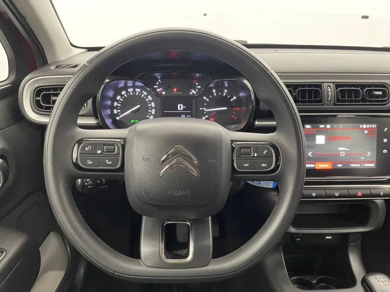 Image secondaire du véhicule 24