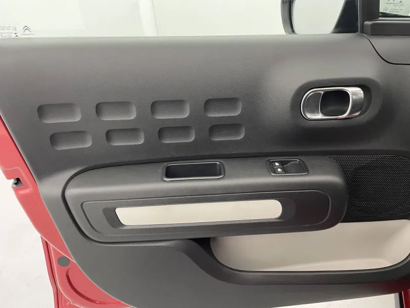 Image secondaire du véhicule 26