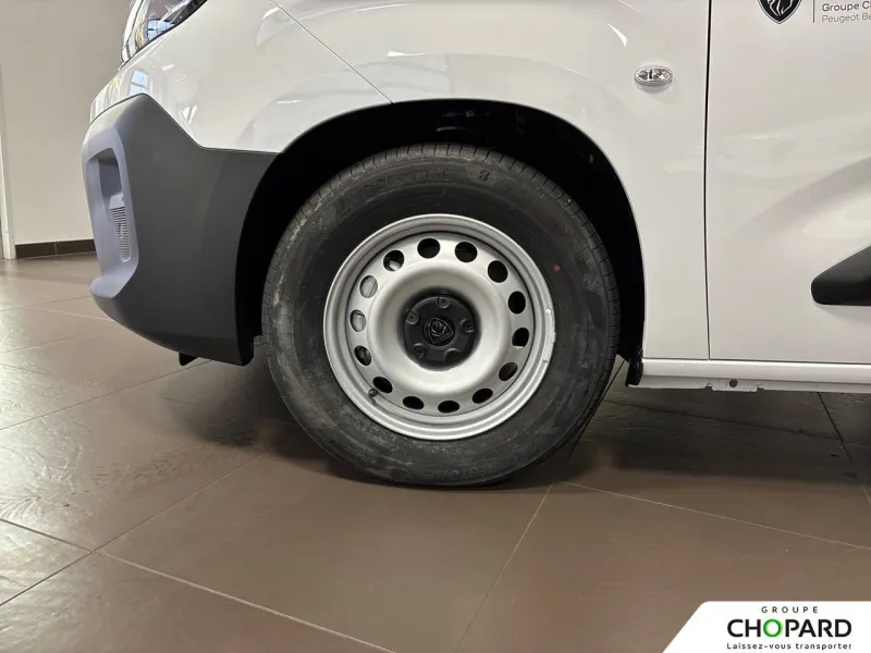 Image secondaire du véhicule 9