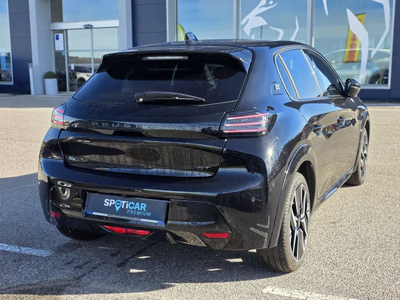 Image secondaire du véhicule 6