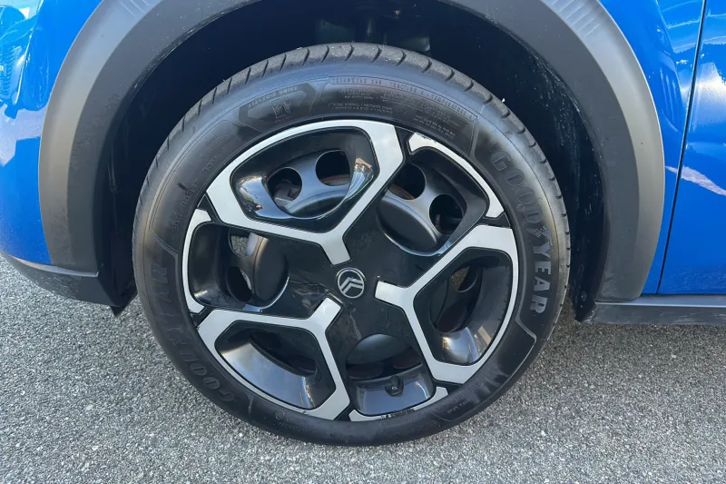 Image secondaire du véhicule 28