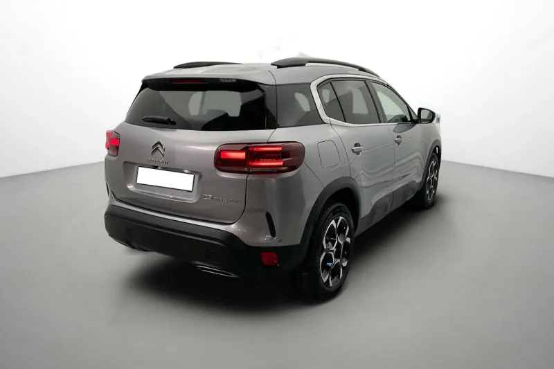 Image secondaire du véhicule 7