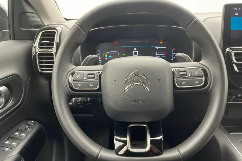 Image secondaire du véhicule 12