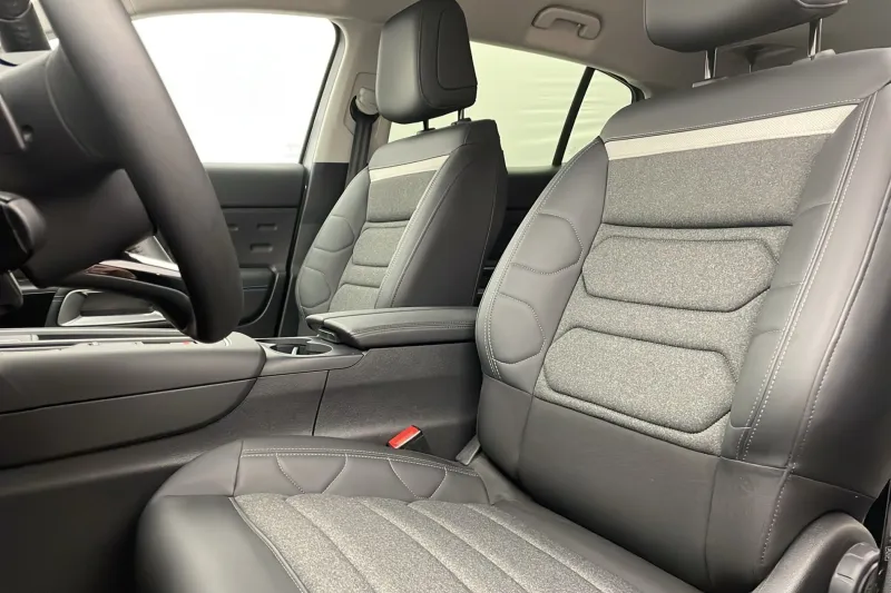 Image secondaire du véhicule 14