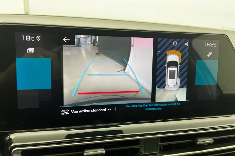 Image secondaire du véhicule 24