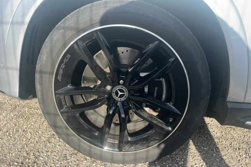 Image secondaire du véhicule 14