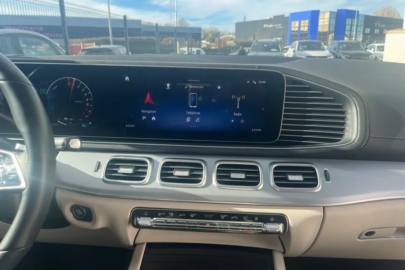 Image secondaire du véhicule 18