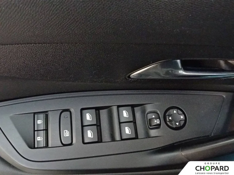 Image secondaire du véhicule 21