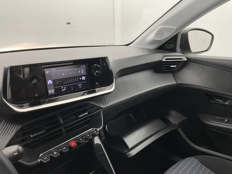 Image secondaire du véhicule 32