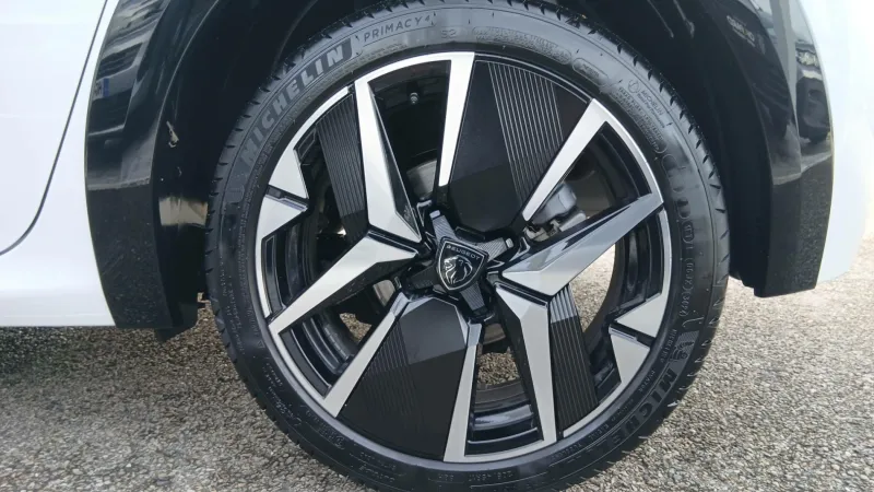 Image secondaire du véhicule 14