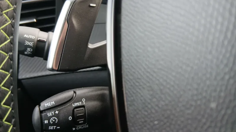 Image secondaire du véhicule 25