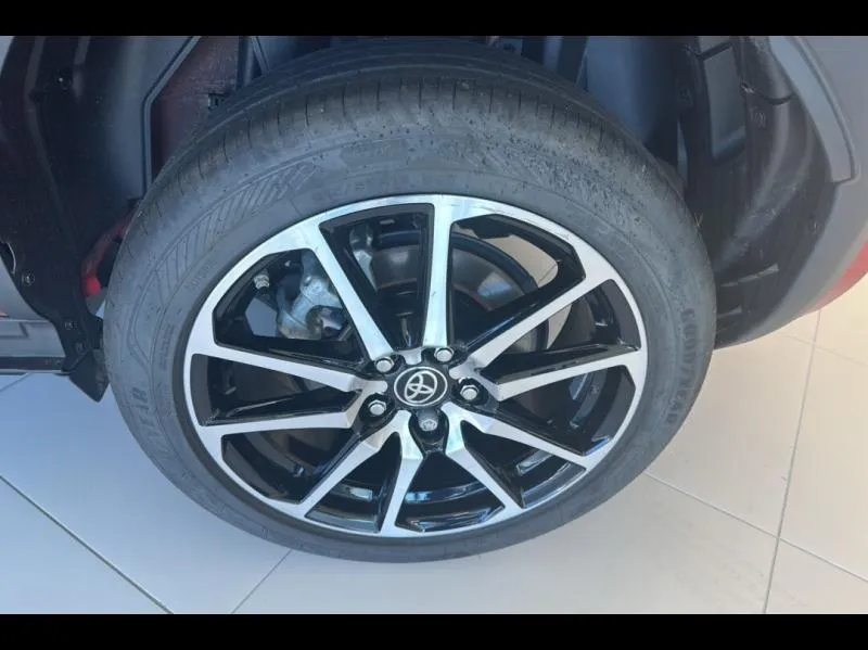 Image secondaire du véhicule 14