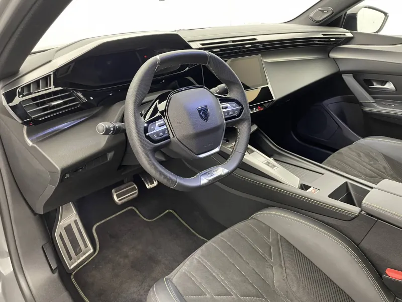 Image secondaire du véhicule 25