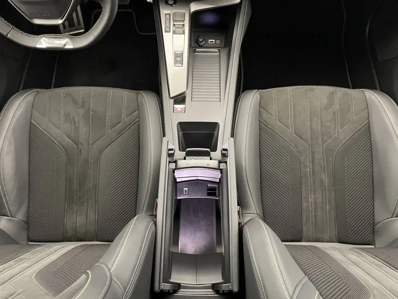 Image secondaire du véhicule 28