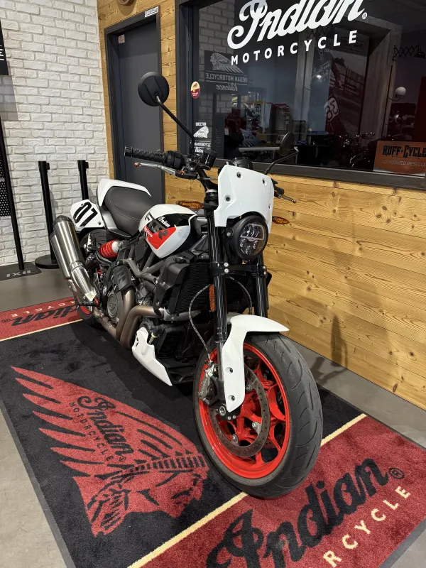 Image secondaire du véhicule 3