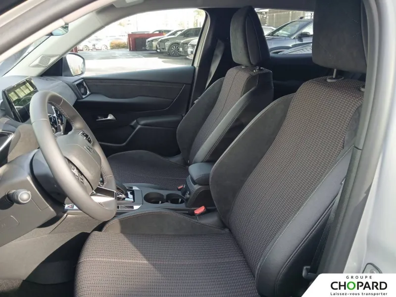 Image secondaire du véhicule 10