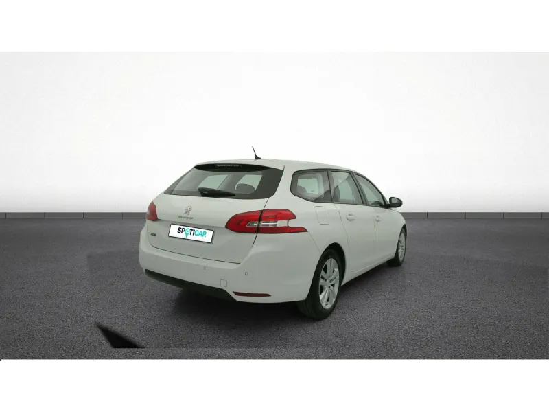 Image secondaire du véhicule 9