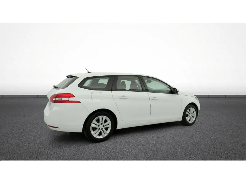 Image secondaire du véhicule 10