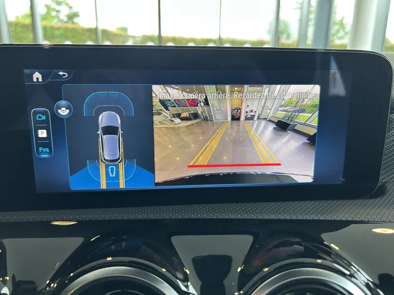 Image secondaire du véhicule 9