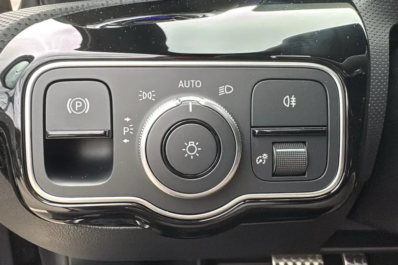 Image secondaire du véhicule 24