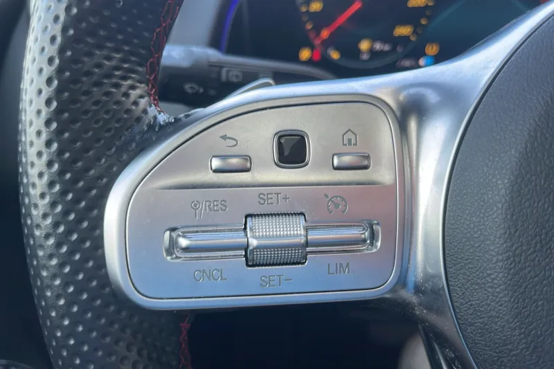 Image secondaire du véhicule 28