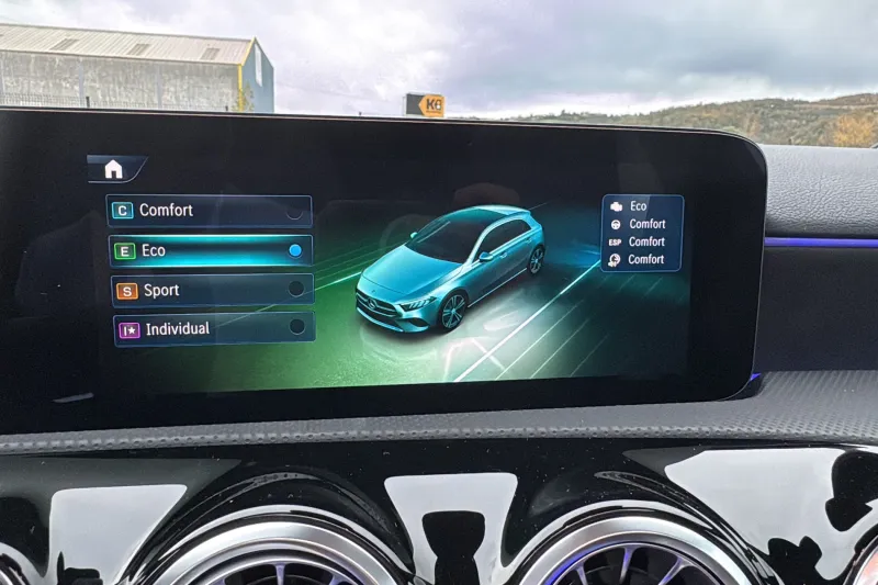 Image secondaire du véhicule 42