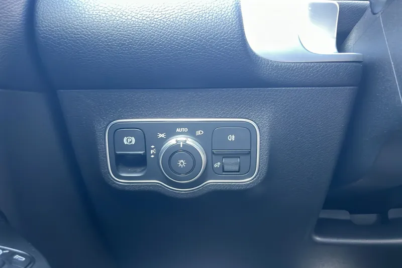 Image secondaire du véhicule 31