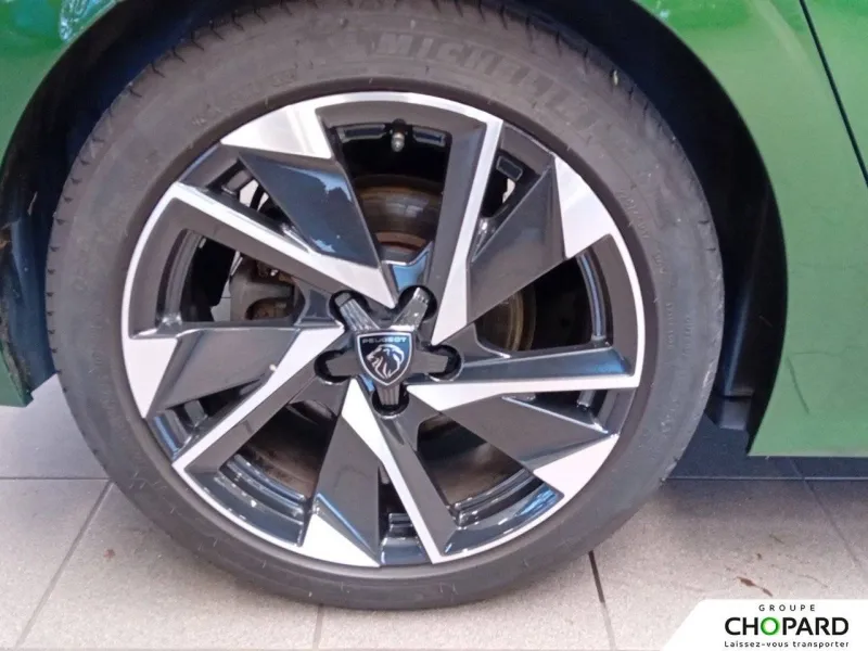 Image secondaire du véhicule 13