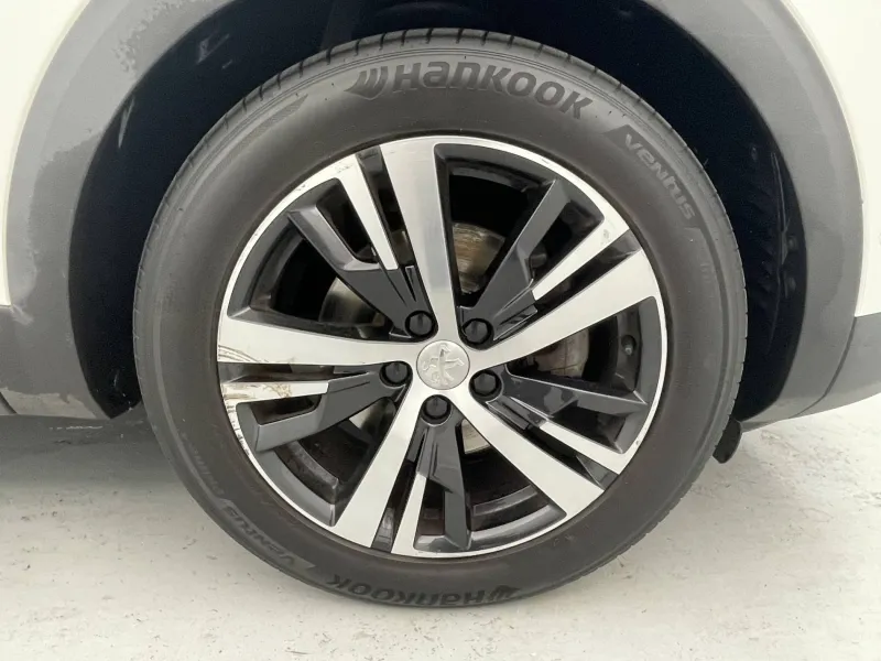 Image secondaire du véhicule 19