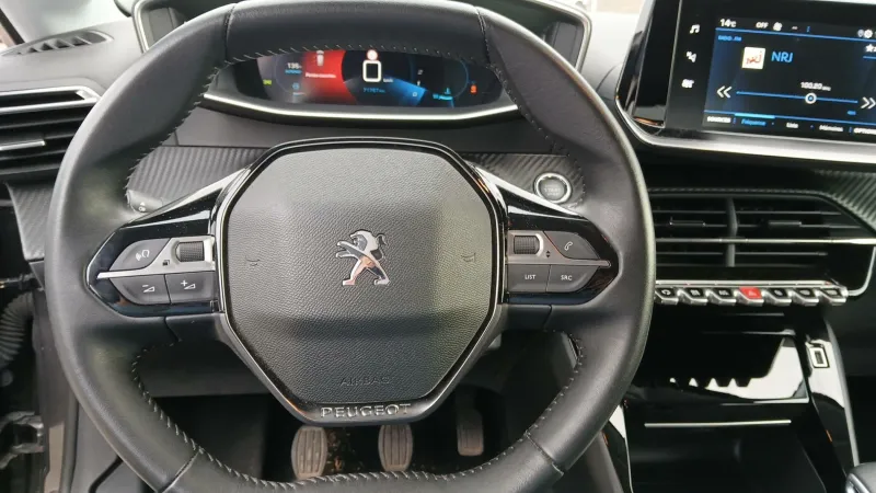 Image secondaire du véhicule 19