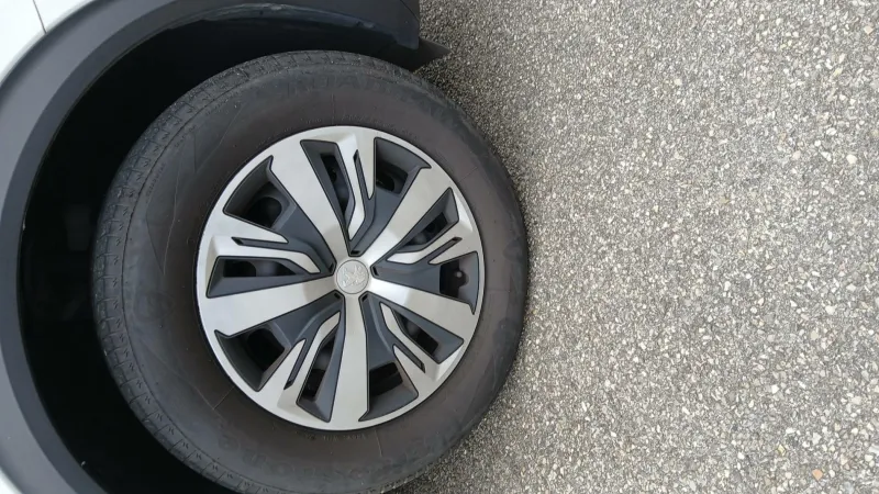 Image secondaire du véhicule 15