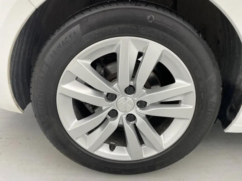 Image secondaire du véhicule 18