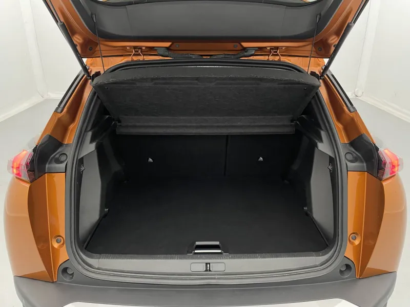 Image secondaire du véhicule 14