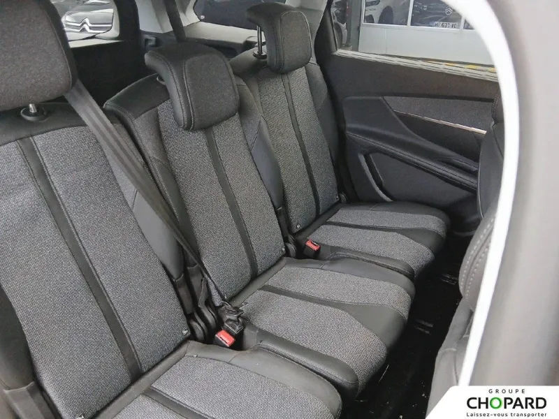 Image secondaire du véhicule 21