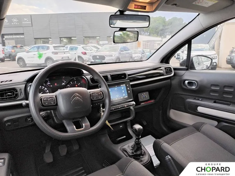 Image secondaire du véhicule 9