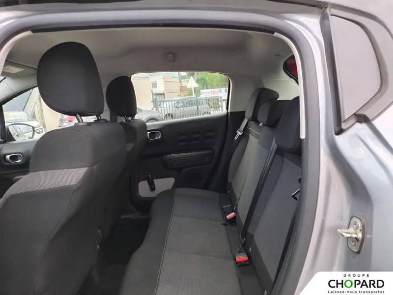 Image secondaire du véhicule 11