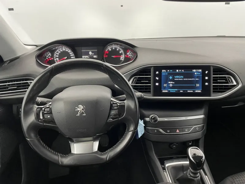 Image secondaire du véhicule 23