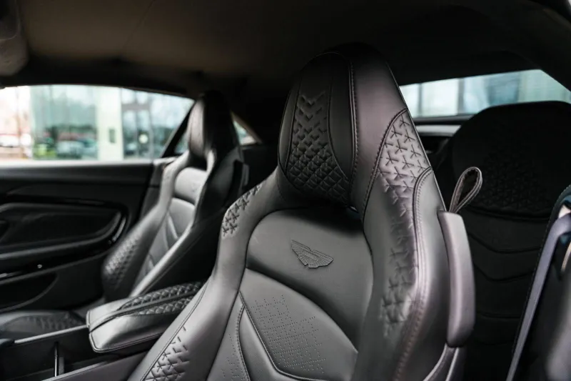 Image secondaire du véhicule 14