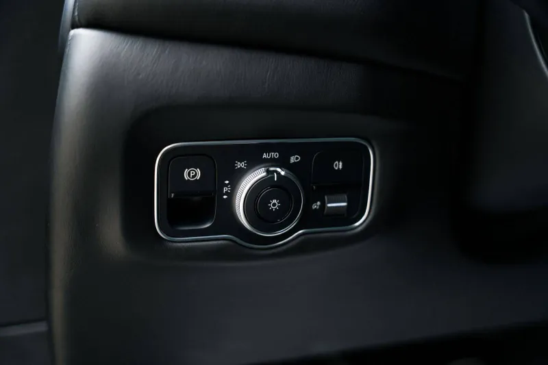 Image secondaire du véhicule 18