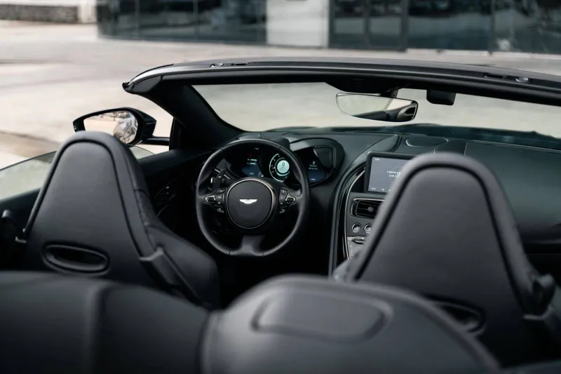 Image secondaire du véhicule 23