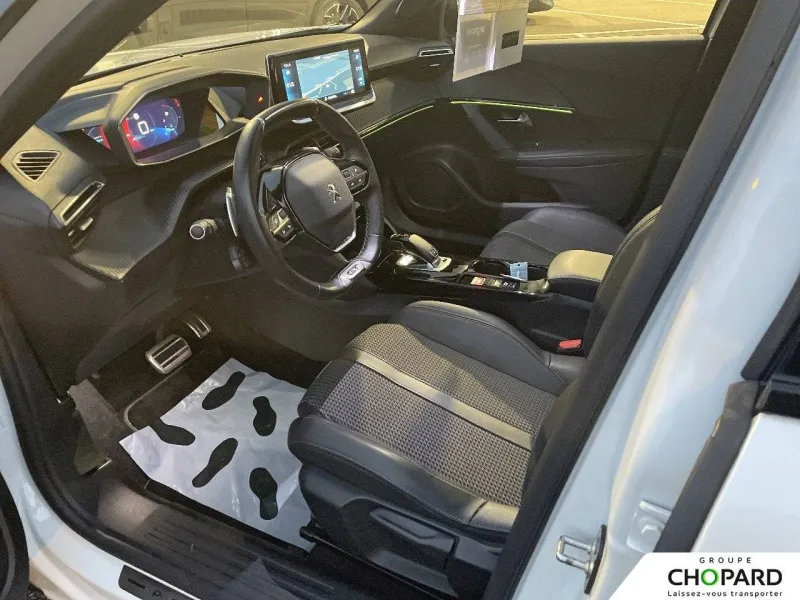 Image secondaire du véhicule 11